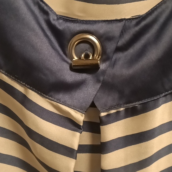 NWT TOMMY HILFIGER multi-colored striped rounded neckline blouse Size 1X - Picture 4 of 9